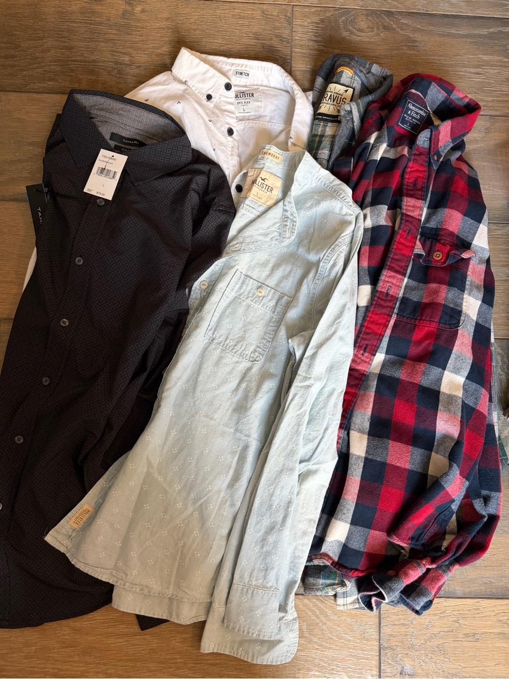 Tahari/ Men's Lightweight Shirt Jacket Lot - Black, White, Light Blue, Red Plaid
